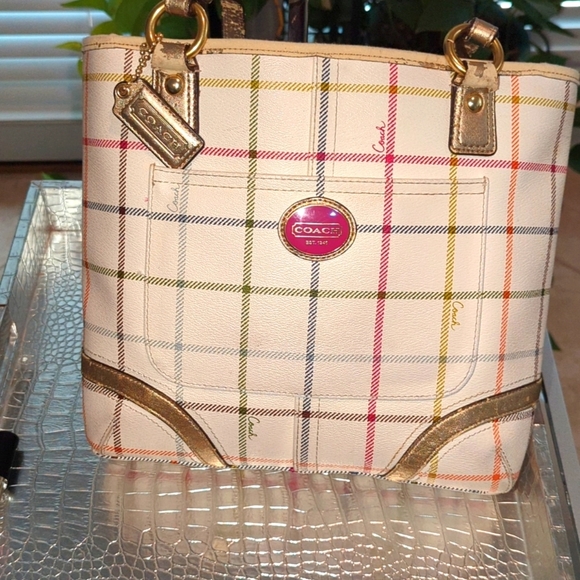 Coach Handbags - Coach Tattersall purse with Callouts Leather Needs Some Painting